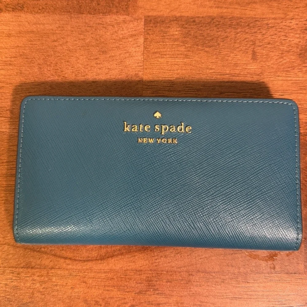 Kate Spade New York Staci Large Slim Bifold Wallet River Blue Classic Minimalist